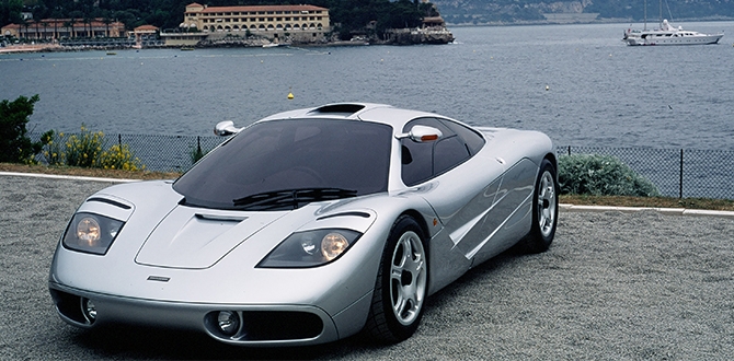 McLaren F1 silver