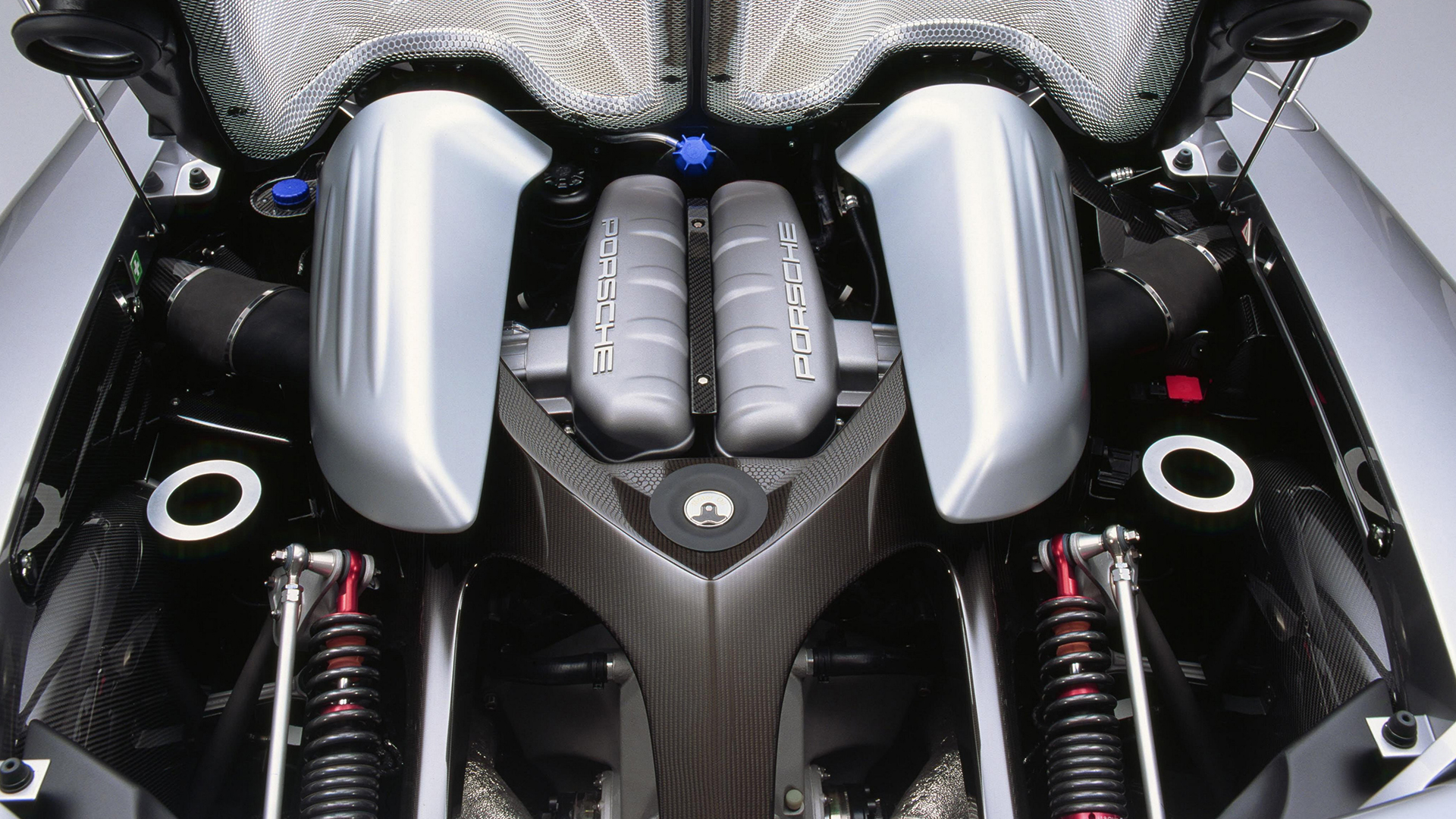 Porsche Carrera GT motor